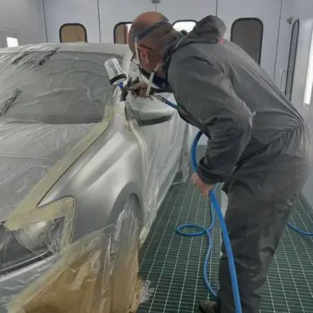 peintre en carrosserie à Noyal-sur-Vilaine - image 3